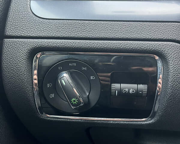 Шкода Суперб 2013 в Запорожье на Automoto.ua Серый Шкода Суперб, объемом двигателя 1.6 л и пробегом 230 тыс. км за 10600 $, фото 12 на Automoto.ua