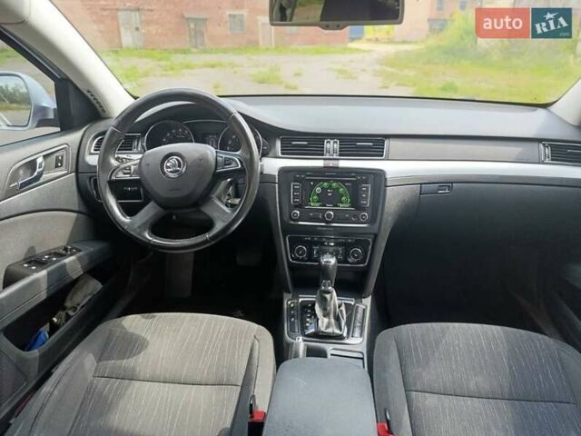 Серый Шкода Суперб, объемом двигателя 2 л и пробегом 348 тыс. км за 11500 $, фото 25 на Automoto.ua