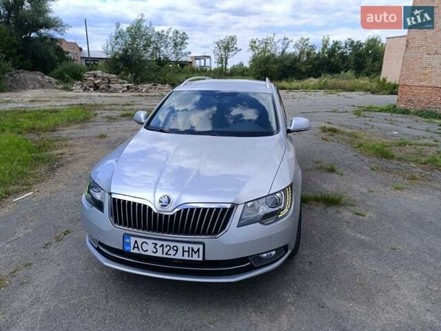 Серый Шкода Суперб, объемом двигателя 2 л и пробегом 348 тыс. км за 11500 $, фото 14 на Automoto.ua