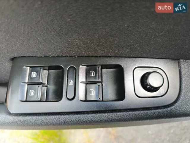 Серый Шкода Суперб, объемом двигателя 2 л и пробегом 348 тыс. км за 11500 $, фото 27 на Automoto.ua