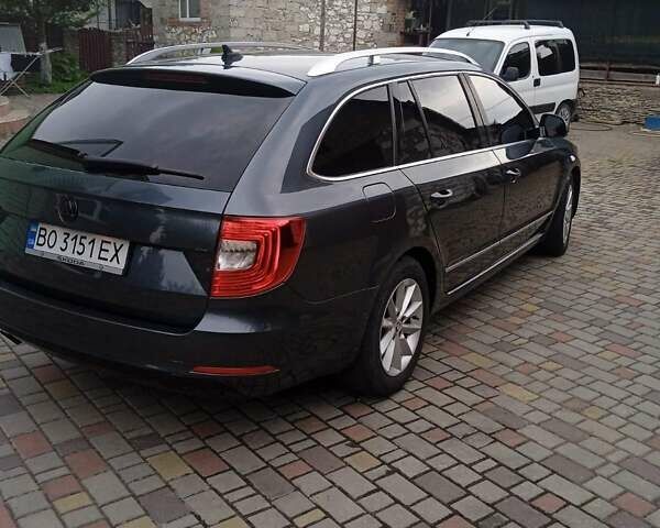 Серый Шкода Суперб, объемом двигателя 1.6 л и пробегом 234 тыс. км за 13000 $, фото 4 на Automoto.ua