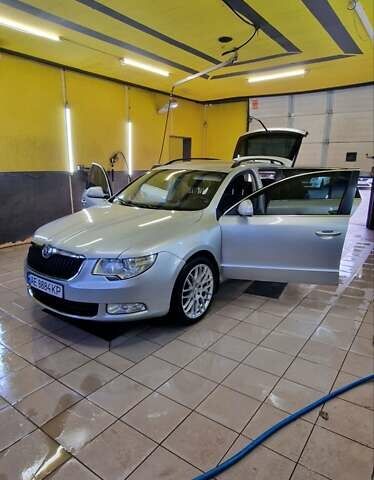 Серый Шкода Суперб, объемом двигателя 2 л и пробегом 260 тыс. км за 11200 $, фото 2 на Automoto.ua