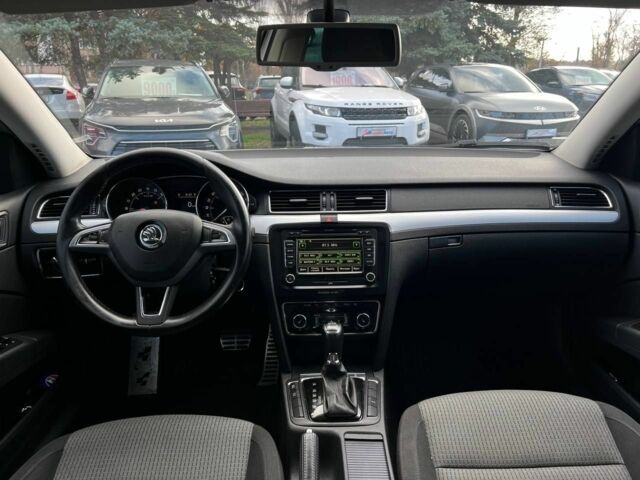 Серый Шкода Суперб, объемом двигателя 2 л и пробегом 260 тыс. км за 10400 $, фото 13 на Automoto.ua