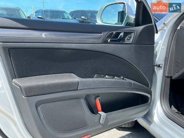 Серый Шкода Суперб, объемом двигателя 1.6 л и пробегом 290 тыс. км за 10990 $, фото 50 на Automoto.ua