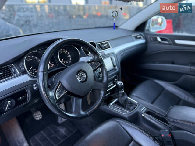 Сірий Шкода Суперб, об'ємом двигуна 1.97 л та пробігом 213 тис. км за 11750 $, фото 55 на Automoto.ua
