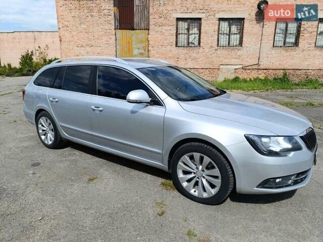 Серый Шкода Суперб, объемом двигателя 1.97 л и пробегом 348 тыс. км за 11800 $, фото 7 на Automoto.ua