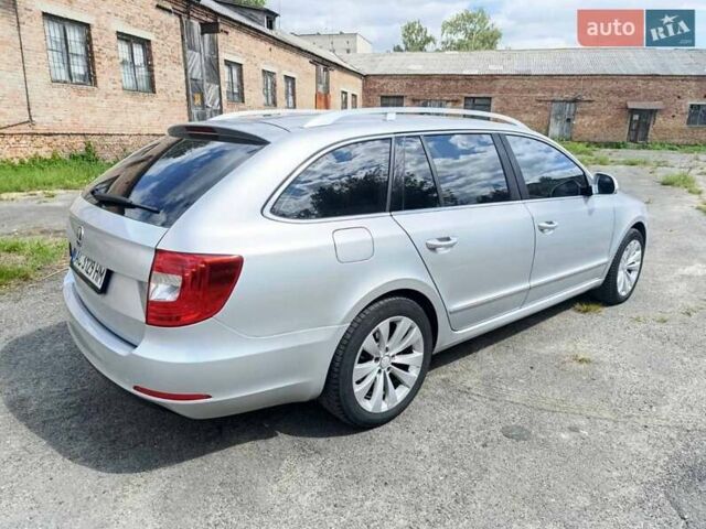 Серый Шкода Суперб, объемом двигателя 2 л и пробегом 348 тыс. км за 11500 $, фото 6 на Automoto.ua