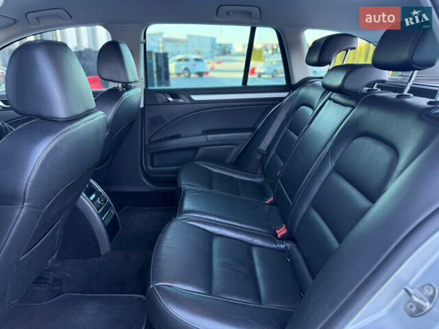 Сірий Шкода Суперб, об'ємом двигуна 1.97 л та пробігом 213 тис. км за 11750 $, фото 60 на Automoto.ua