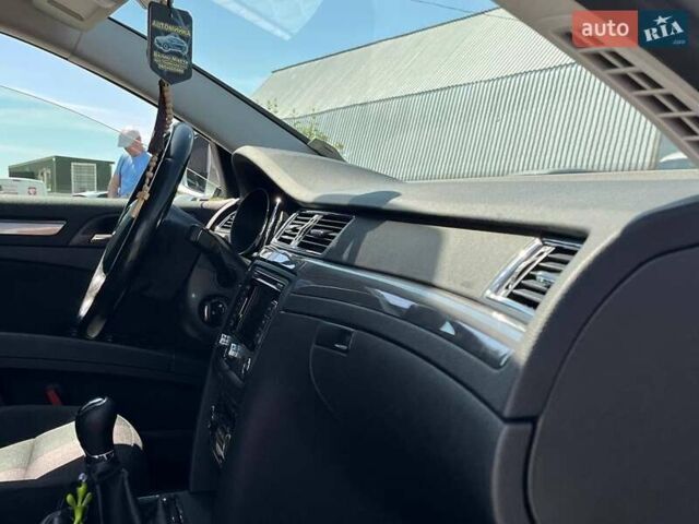 Серый Шкода Суперб, объемом двигателя 1.6 л и пробегом 290 тыс. км за 10990 $, фото 17 на Automoto.ua