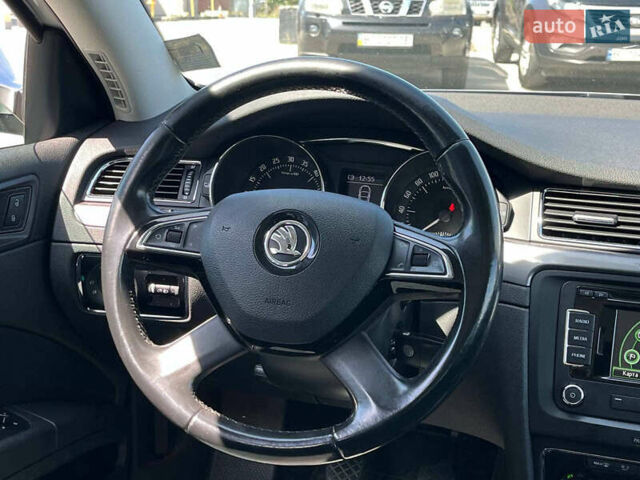 Серый Шкода Суперб, объемом двигателя 1.6 л и пробегом 290 тыс. км за 10990 $, фото 29 на Automoto.ua