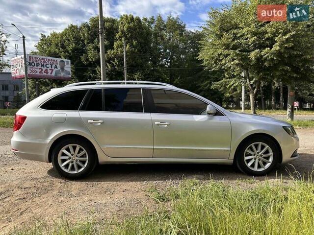 Серый Шкода Суперб, объемом двигателя 1.6 л и пробегом 297 тыс. км за 9500 $, фото 3 на Automoto.ua