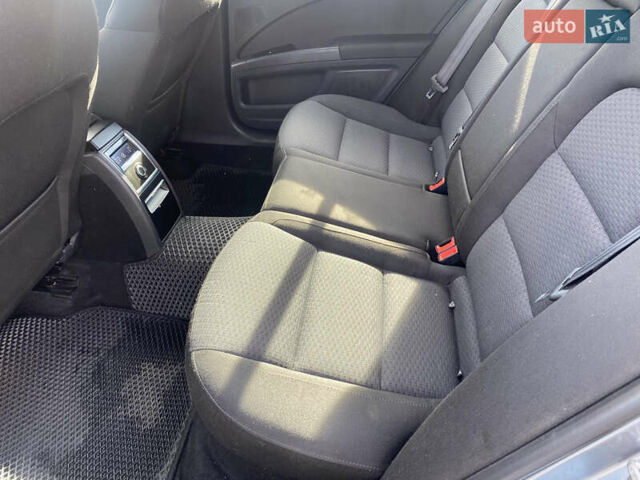 Шкода Суперб 2013 у Івано-Франківську на Automoto.ua Сірий Шкода Суперб, об'ємом двигуна 1.8 л та пробігом 239 тис. км за 8450 $, фото 20 на Automoto.ua