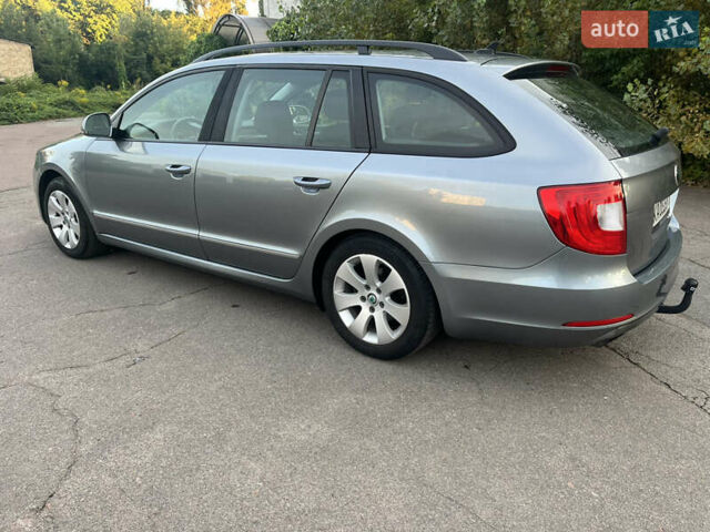 Шкода Суперб 2013 в Запорожье на Automoto.ua Серый Шкода Суперб, объемом двигателя 1.6 л и пробегом 230 тыс. км за 10600 $, фото 6 на Automoto.ua