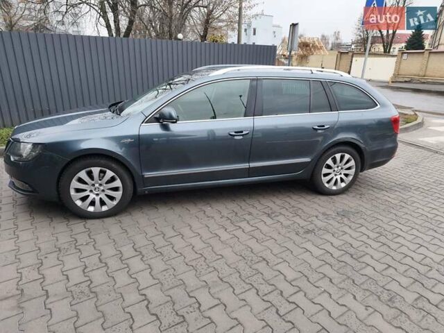 Сірий Шкода Суперб, об'ємом двигуна 2 л та пробігом 270 тис. км за 11499 $, фото 2 на Automoto.ua