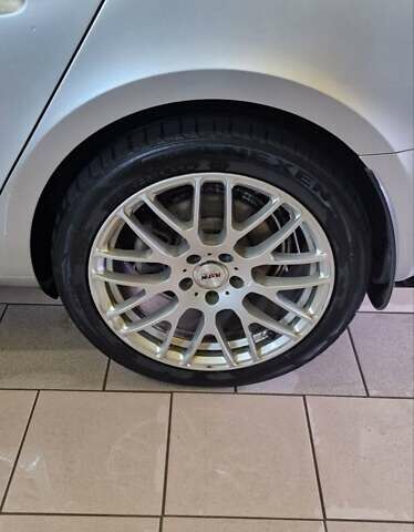 Серый Шкода Суперб, объемом двигателя 2 л и пробегом 260 тыс. км за 11200 $, фото 10 на Automoto.ua