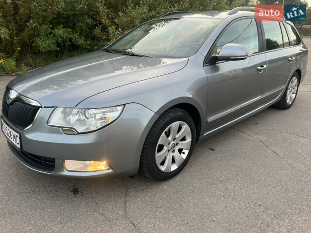 Шкода Суперб 2013 в Запорожье на Automoto.ua Серый Шкода Суперб, объемом двигателя 1.6 л и пробегом 230 тыс. км за 10600 $, фото 2 на Automoto.ua