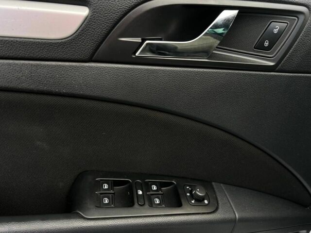 Серый Шкода Суперб, объемом двигателя 2 л и пробегом 260 тыс. км за 10400 $, фото 8 на Automoto.ua