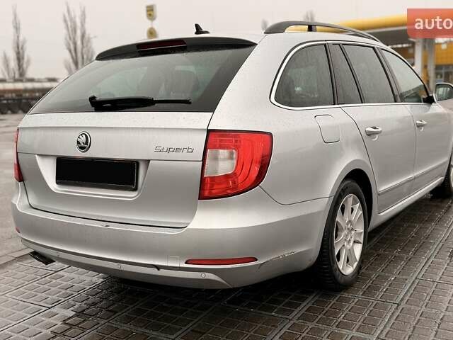 Серый Шкода Суперб, объемом двигателя 1.8 л и пробегом 289 тыс. км за 8500 $, фото 6 на Automoto.ua