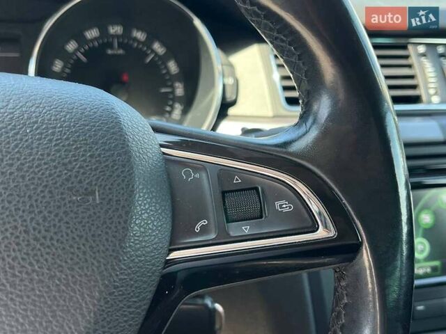 Серый Шкода Суперб, объемом двигателя 1.6 л и пробегом 290 тыс. км за 10990 $, фото 43 на Automoto.ua