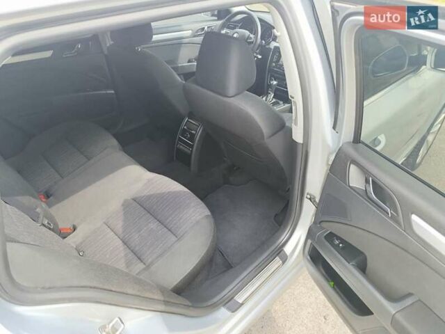 Серый Шкода Суперб, объемом двигателя 2 л и пробегом 348 тыс. км за 11500 $, фото 24 на Automoto.ua