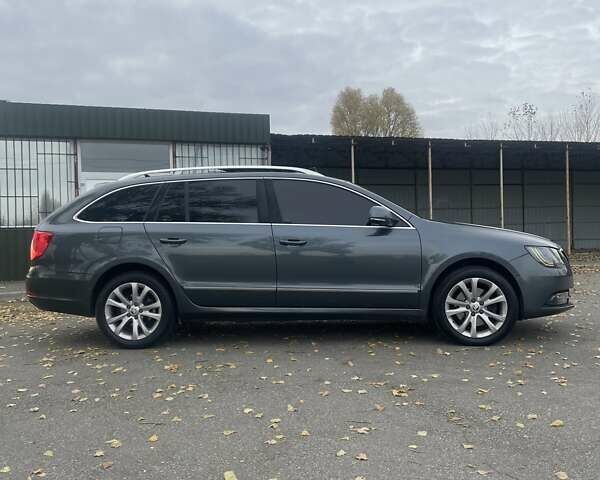 Серый Шкода Суперб, объемом двигателя 2 л и пробегом 258 тыс. км за 11999 $, фото 16 на Automoto.ua