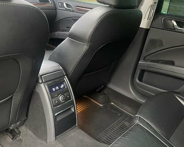 Серый Шкода Суперб, объемом двигателя 2 л и пробегом 258 тыс. км за 11999 $, фото 41 на Automoto.ua