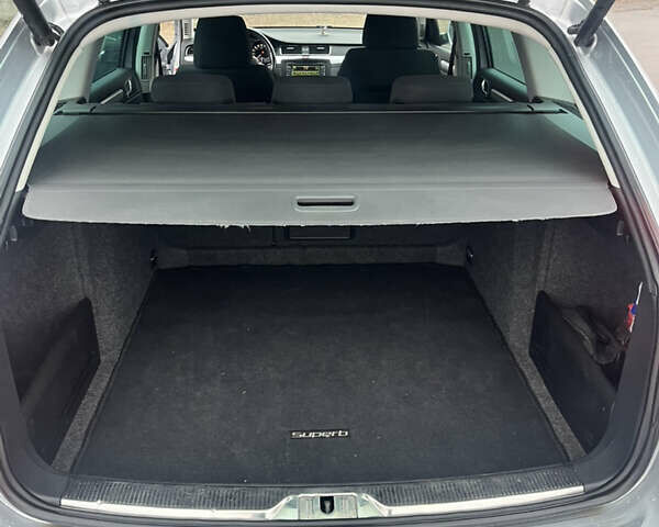 Серый Шкода Суперб, объемом двигателя 1.97 л и пробегом 240 тыс. км за 13799 $, фото 18 на Automoto.ua