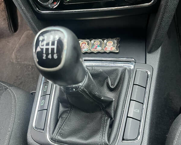 Серый Шкода Суперб, объемом двигателя 1.97 л и пробегом 240 тыс. км за 13799 $, фото 38 на Automoto.ua