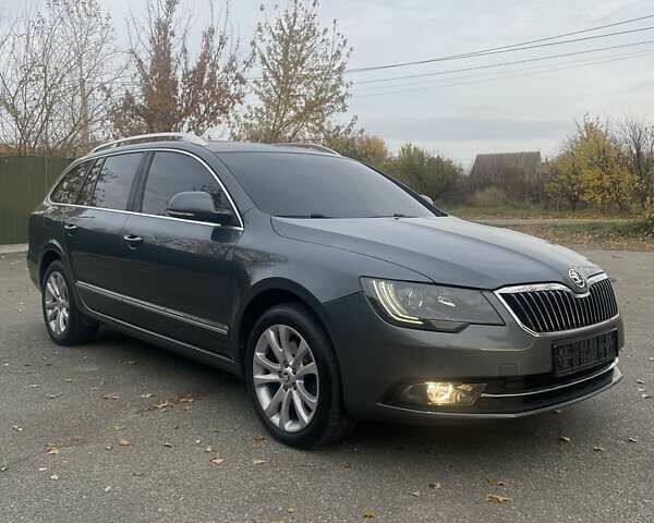 Серый Шкода Суперб, объемом двигателя 2 л и пробегом 258 тыс. км за 11999 $, фото 15 на Automoto.ua