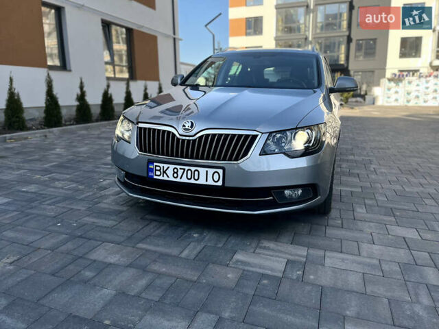 Серый Шкода Суперб, объемом двигателя 1.97 л и пробегом 277 тыс. км за 13900 $, фото 14 на Automoto.ua