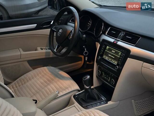 Серый Шкода Суперб, объемом двигателя 1.6 л и пробегом 173 тыс. км за 13699 $, фото 32 на Automoto.ua
