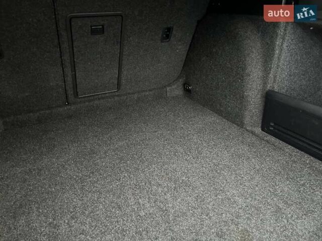 Серый Шкода Суперб, объемом двигателя 1.6 л и пробегом 215 тыс. км за 10900 $, фото 17 на Automoto.ua