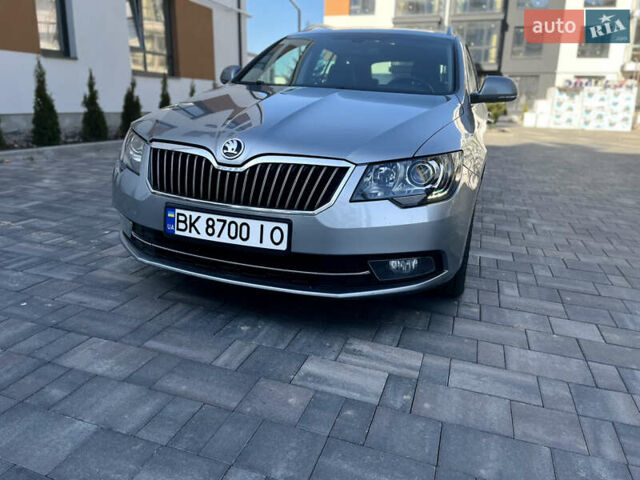Серый Шкода Суперб, объемом двигателя 1.97 л и пробегом 277 тыс. км за 14199 $, фото 12 на Automoto.ua