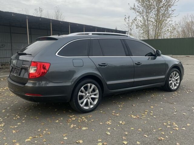 Серый Шкода Суперб, объемом двигателя 2 л и пробегом 258 тыс. км за 12499 $, фото 5 на Automoto.ua