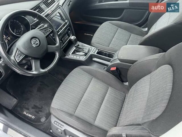 Серый Шкода Суперб, объемом двигателя 2 л и пробегом 330 тыс. км за 12300 $, фото 8 на Automoto.ua