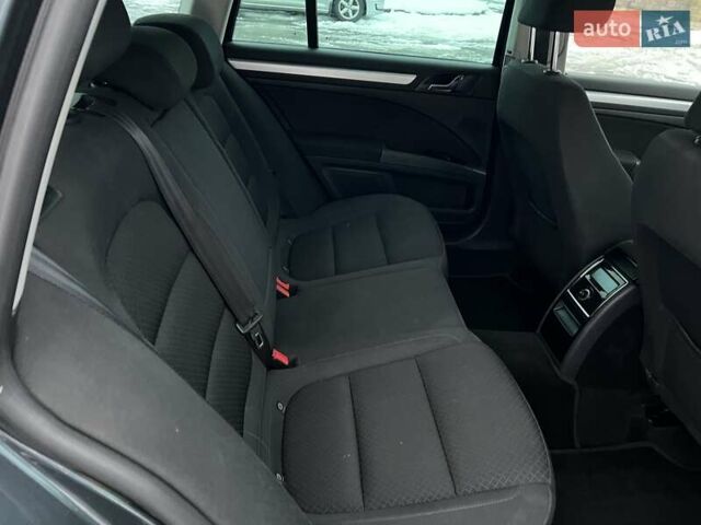 Серый Шкода Суперб, объемом двигателя 1.6 л и пробегом 215 тыс. км за 10900 $, фото 13 на Automoto.ua