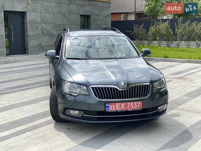 Серый Шкода Суперб, объемом двигателя 2 л и пробегом 224 тыс. км за 12600 $, фото 67 на Automoto.ua