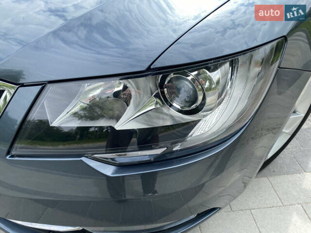 Серый Шкода Суперб, объемом двигателя 2 л и пробегом 224 тыс. км за 12600 $, фото 61 на Automoto.ua