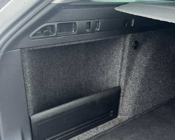 Серый Шкода Суперб, объемом двигателя 1.97 л и пробегом 240 тыс. км за 13799 $, фото 16 на Automoto.ua