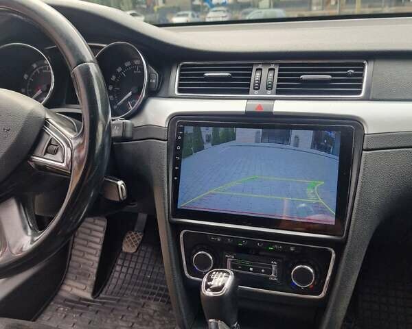 Серый Шкода Суперб, объемом двигателя 1.8 л и пробегом 173 тыс. км за 11400 $, фото 13 на Automoto.ua