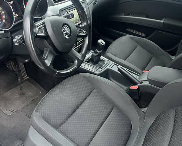 Серый Шкода Суперб, объемом двигателя 1.97 л и пробегом 240 тыс. км за 13799 $, фото 32 на Automoto.ua