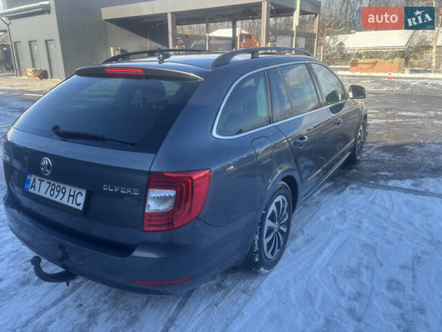 Сірий Шкода Суперб, об'ємом двигуна 2 л та пробігом 328 тис. км за 11400 $, фото 2 на Automoto.ua