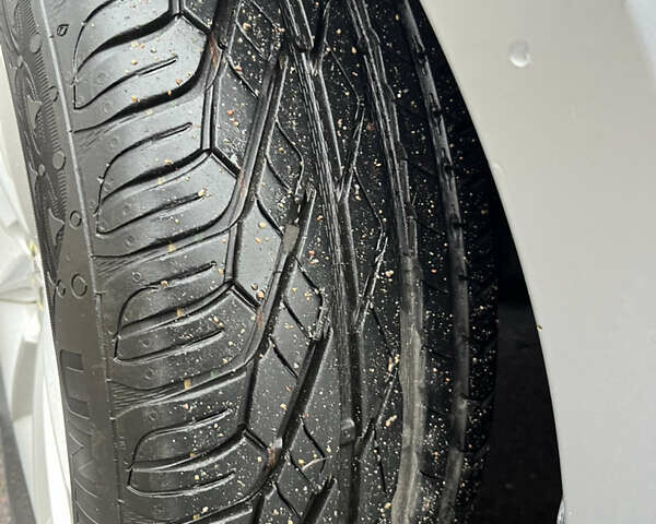 Серый Шкода Суперб, объемом двигателя 1.97 л и пробегом 240 тыс. км за 13799 $, фото 50 на Automoto.ua