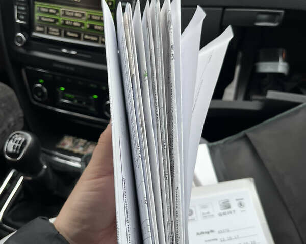 Серый Шкода Суперб, объемом двигателя 1.97 л и пробегом 240 тыс. км за 13799 $, фото 70 на Automoto.ua