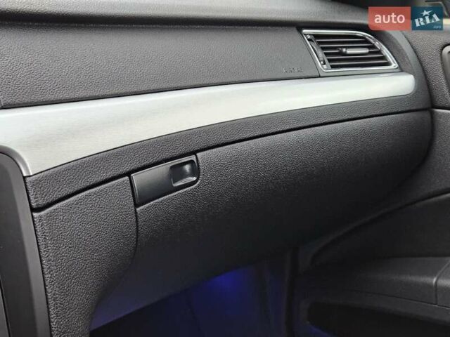 Сірий Шкода Суперб, об'ємом двигуна 1.97 л та пробігом 192 тис. км за 13400 $, фото 20 на Automoto.ua