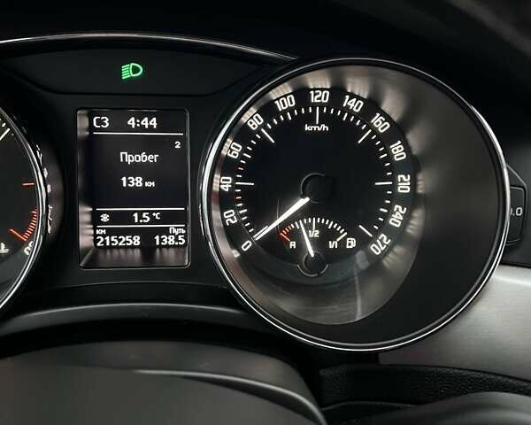 Серый Шкода Суперб, объемом двигателя 1.6 л и пробегом 215 тыс. км за 10900 $, фото 21 на Automoto.ua