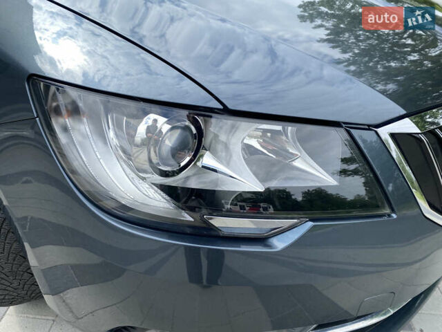 Серый Шкода Суперб, объемом двигателя 2 л и пробегом 224 тыс. км за 12600 $, фото 60 на Automoto.ua