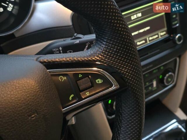 Серый Шкода Суперб, объемом двигателя 1.6 л и пробегом 173 тыс. км за 13699 $, фото 24 на Automoto.ua