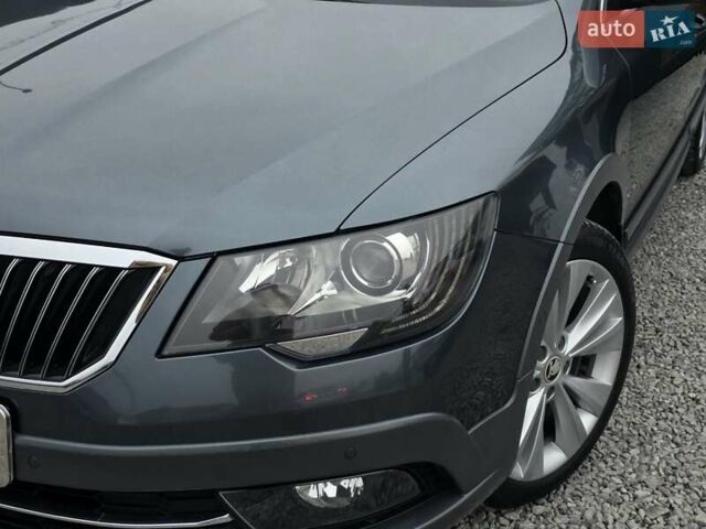 Серый Шкода Суперб, объемом двигателя 1.6 л и пробегом 173 тыс. км за 13699 $, фото 3 на Automoto.ua