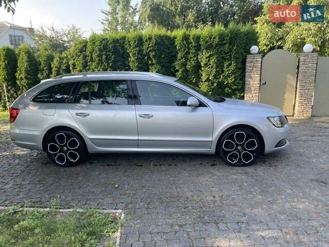 Серый Шкода Суперб, объемом двигателя 2 л и пробегом 330 тыс. км за 12300 $, фото 1 на Automoto.ua